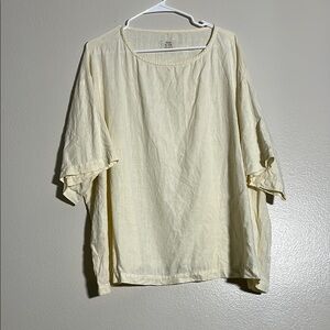 MAN In The Studio Linen Women's Cream Top